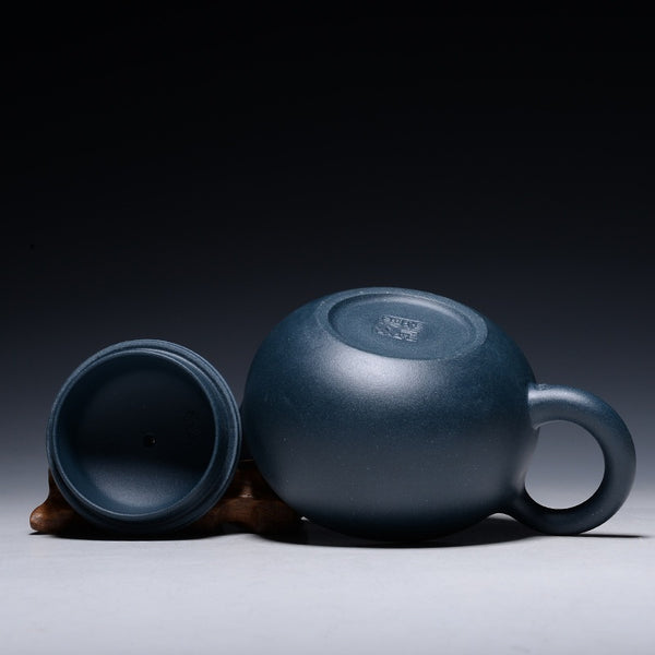 Xi Shi Handmade Yixing Teapot Green Ni 180ml